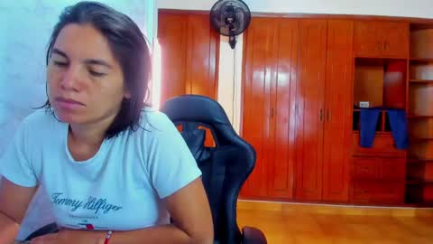 Emily and Soffy online show from June 5, 2026, 12:33 pm