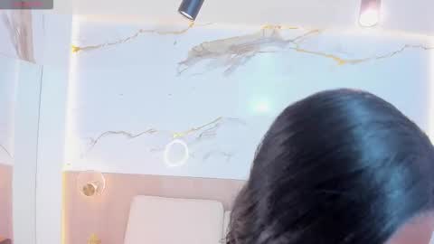 Snapshot of emily_browne chatting on November 18, 2025, 7:18 pm emily online show from November 18, 2025, 7:18 pm