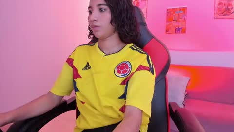 Snapshot of emily_bruss chatting on July 3, 2026, 7:53 pm emily_bruss online show from July 3, 2026, 7:53 pm