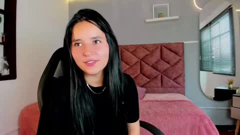 Emily Carter online show from December 10, 2024, 4:38 pm