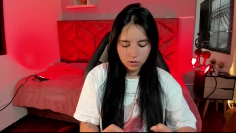 Emily Carter online show from December 21, 2024, 11:44 am