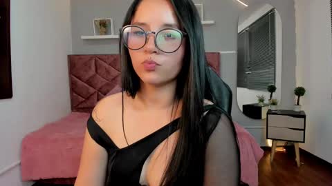 Emily Carter online show from February 5, 2025, 4:06 am