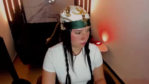 Emily Carter online show from September 22, 2025, 2:41 pm