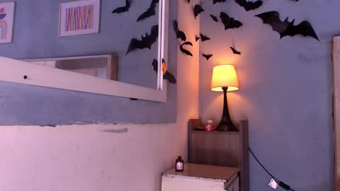 Snapshot of emily_castillo1_ chatting on November 11, 2025, 4:12 am emily_castillo1_ online show from November 11, 2025, 4:12 am