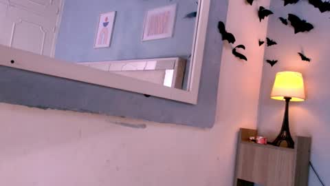 Snapshot of emily_castillo1_ chatting on November 20, 2025, 3:39 am emily_castillo1_ online show from November 20, 2025, 3:39 am