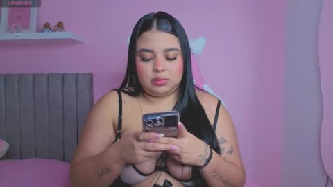 Emily online show from November 21, 2025, 12:21 am