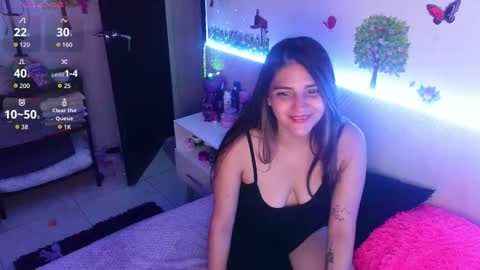 emily_cooper_t online show from January 13, 2026, 8:58 pm