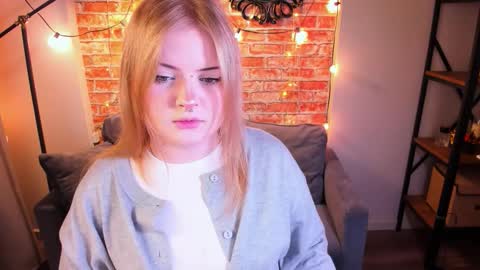 emily_coyness online show from February 25, 2026, 5:00 pm