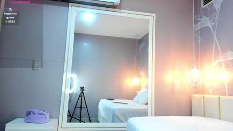 Emily online show from April 20, 2026, 11:50 pm