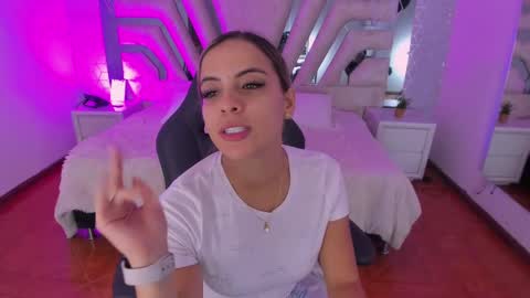 Emily online show from September 16, 2025, 11:11 am