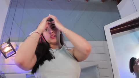 Snapshot of emily_fox_3 chatting on May 6, 2026, 7:52 pm emily fox 3 online show from May 6, 2026, 7:52 pm