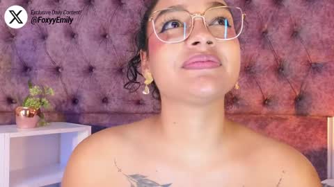 Emily online show from May 19, 2026, 1:56 am