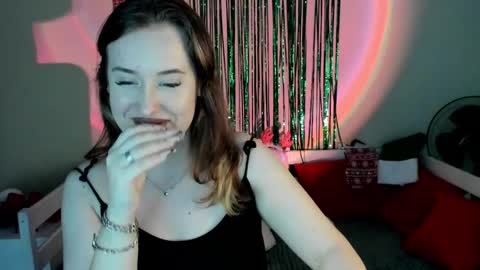 EMILY online show from January 4, 2025, 8:28 am