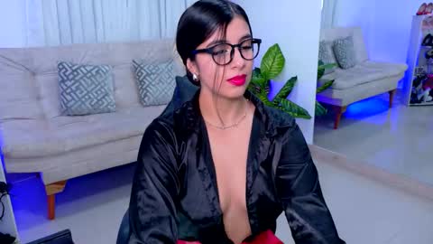 Emily online show from March 20, 2026, 11:04 am