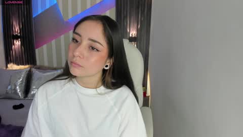 Emily online show from January 29, 2025, 2:32 pm