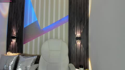 Emily online show from January 29, 2025, 5:35 pm