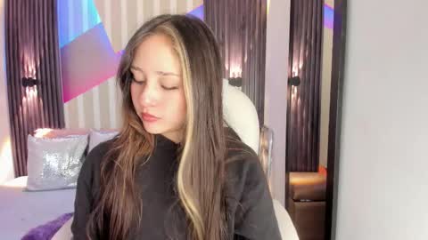 Emily online show from October 8, 2025, 2:47 pm