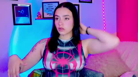 Snapshot of emily_lindey_ chatting on July 24, 2026, 6:11 am Emily Lindey online show from July 24, 2026, 6:11 am
