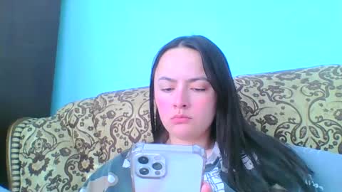 emily_morning_dew online show from March 8, 2025, 11:27 am