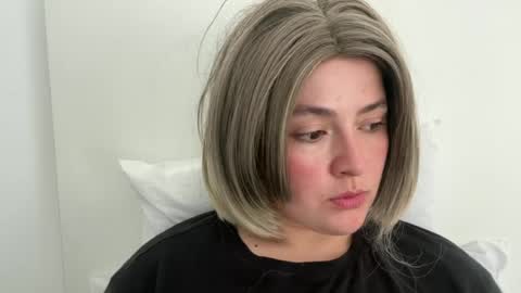 emily_morning_dew online show from June 21, 2026, 6:38 am