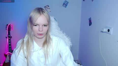 Lia online show from February 14, 2026, 4:59 pm