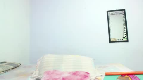 Emily  IGEmmily Baussa online show from April 18, 2026, 12:47 am