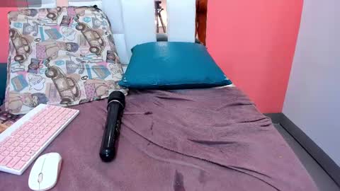 Emily online show from March 2, 2025, 2:32 pm