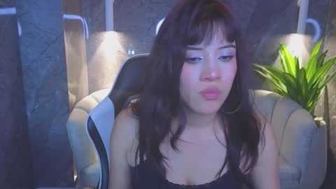 Online 2200 to 600 online show from December 4, 2025, 3:16 am