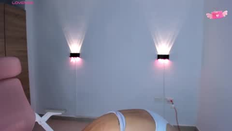 Emi online show from February 17, 2025, 9:08 pm