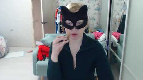 Snapshot of emily_york18 chatting on April 30, 2026, 11:16 am Emily online show from April 30, 2026, 11:16 am