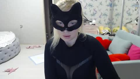 Snapshot of emily_york18 chatting on May 7, 2026, 7:30 pm Emily online show from May 7, 2026, 7:30 pm