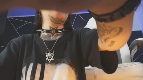 fari online show from October 22, 2025, 8:08 pm