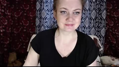 EmilyDoth online show from March 1, 2025, 3:32 am