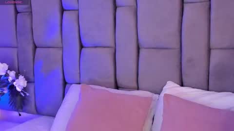 Emily Flame online show from October 11, 2025, 12:15 pm