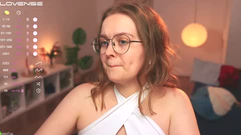 Emily  online show from December 22, 2024, 3:33 pm