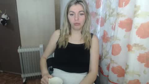 Snapshot of emilyfork chatting on March 8, 2025, 4:45 am emilyfork online show from March 8, 2025, 4:45 am