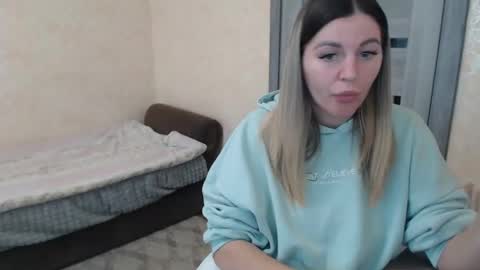 Snapshot of emilyfork chatting on October 17, 2025, 1:57 pm emilyfork online show from October 17, 2025, 1:57 pm