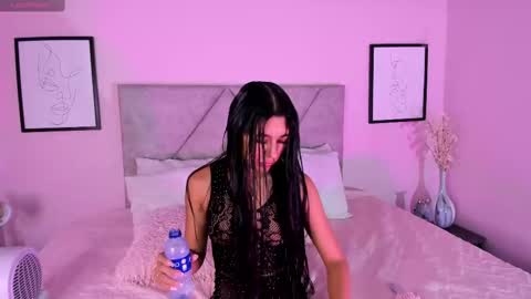 Emily online show from September 25, 2025, 10:30 am