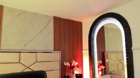 Emily Hendrix online show from February 23, 2026, 2:14 pm