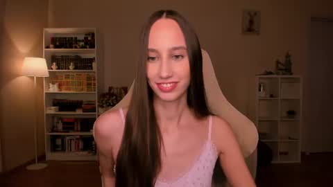 Alina online show from June 25, 2026, 8:13 pm