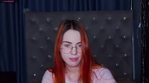 EmilyKents online show from February 9, 2025, 7:38 am