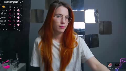 EmilyKents online show from February 13, 2025, 4:43 am