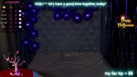 EmilyKents online show from November 2, 2025, 12:57 am