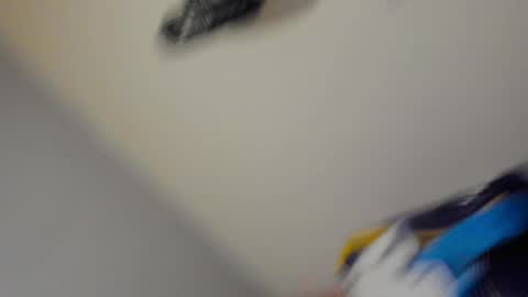 EMI online show from April 15, 2026, 7:58 pm