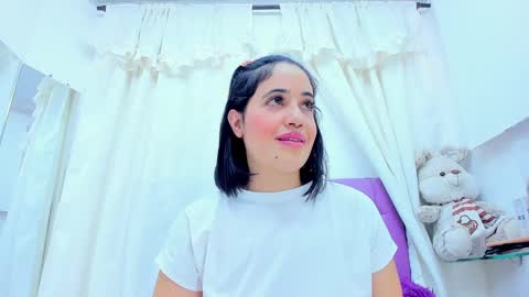 Emily online show from January 5, 2025, 4:48 pm