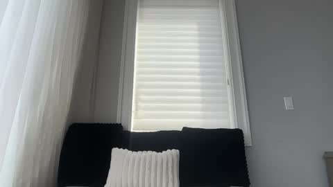 emilyparkerrr online show from February 16, 2026, 6:26 pm