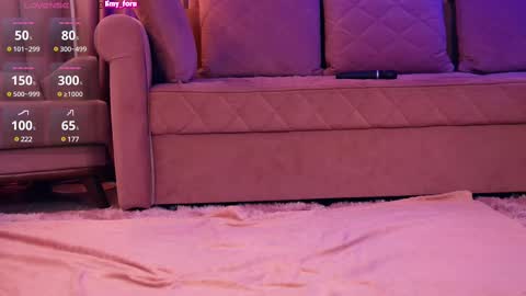 Hey i am  Emily     am -  pm online show from March 1, 2025, 11:17 am