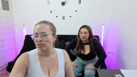 emily  friends online show from January 7, 2026, 3:20 am