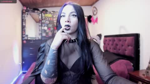  Emily Support me to have 100 likes plx online show from December 26, 2024, 6:54 pm