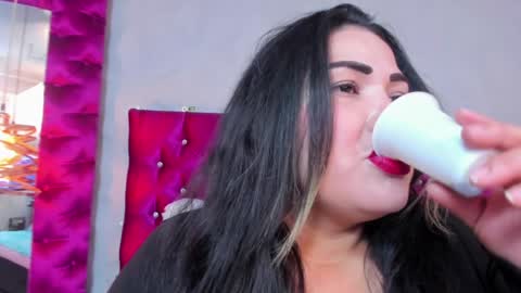 Emily online show from January 14, 2025, 1:06 pm